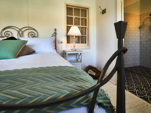 Glenellyn House - Servants Quarters - Accommodation Gladstone 5