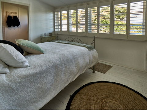 Glenellyn House - Servants Quarters - Accommodation Gladstone 6
