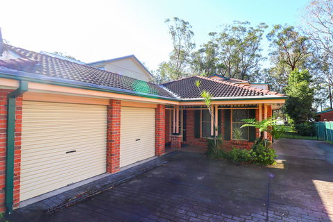 Kingfisher Lakehouse - Accommodation Gladstone 1