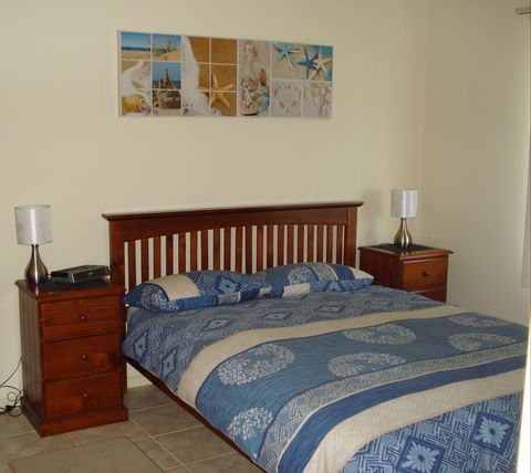 Larasa - Accommodation Gladstone 1