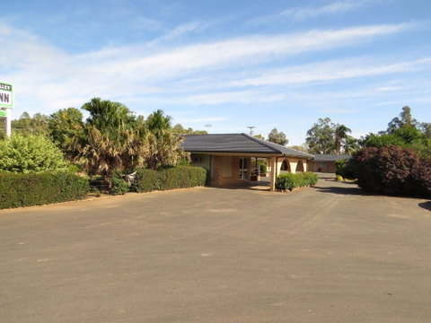 Macquarie Valley Motor Inn - Accommodation Gladstone 0