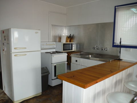 Restashore - Accommodation Gladstone 1