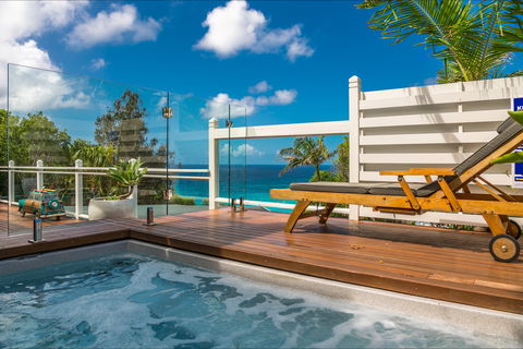 The Palms At Byron - Accommodation Gladstone 9