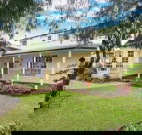 The Beach Retreat - Accommodation Gladstone