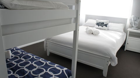 Tuggerah Lake House - Accommodation Gladstone 2