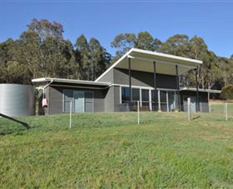 Valle Laguna - Accommodation Gladstone 0