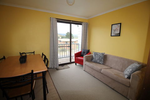 Alpen Glen 6 - Accommodation Gladstone 1