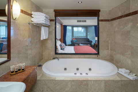 Arkaba Hotel - Accommodation Gladstone 2