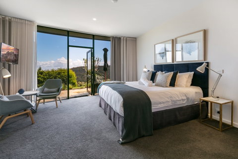 Blue Range Estate Villas - Accommodation Gladstone 0