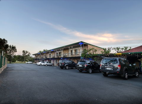 Centre Point Mid-City Motor Inn - Accommodation Gladstone 2