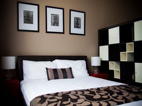 Crossroads Hotel - Accommodation Gladstone 2