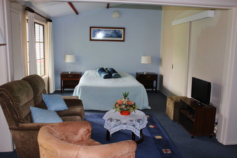 Dartmouth Motor Inn - Accommodation Gladstone 1