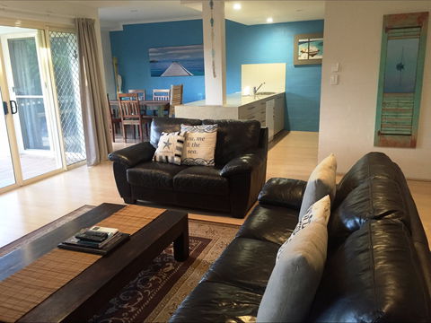 Mariner Bay Apartments - Accommodation Gladstone 0