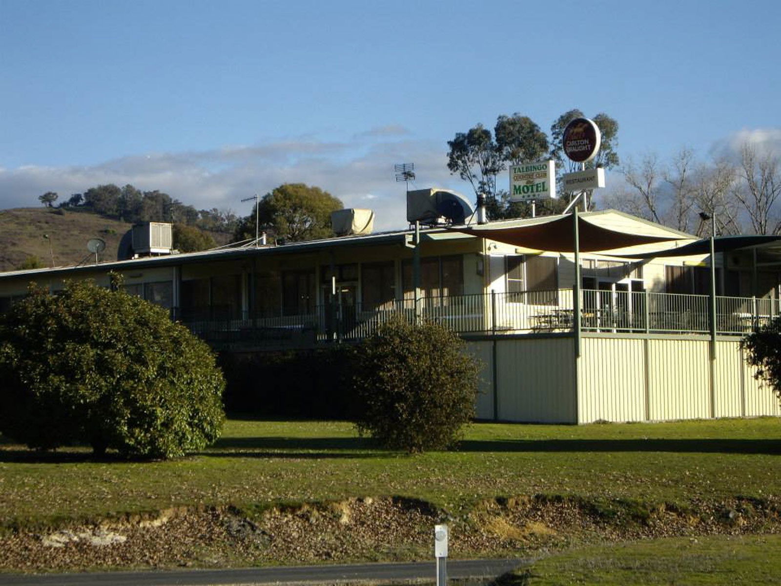 Bombowlee NSW Accommodation Gladstone