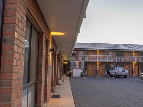 The Palms Motel, Dubbo - Accommodation Gladstone 1
