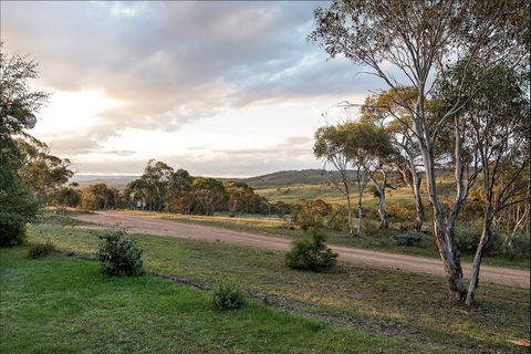 The Range - Accommodation Gladstone 2