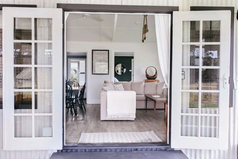 The Cook's House - Accommodation Gladstone 0