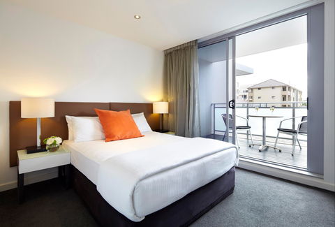 Adina Apartment Hotel Wollongong - Accommodation Gladstone 2