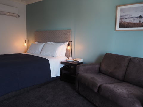 Alexandra Place - Accommodation Gladstone 2