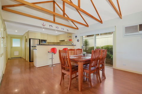Alpine Vista - Accommodation Gladstone 2