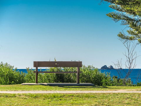 Apartment Two Surfside - Accommodation Gladstone 0