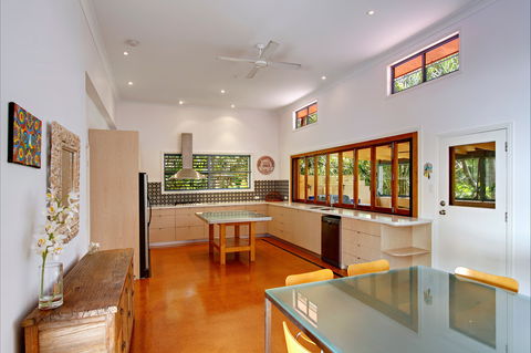 Aurora - Accommodation Gladstone 1