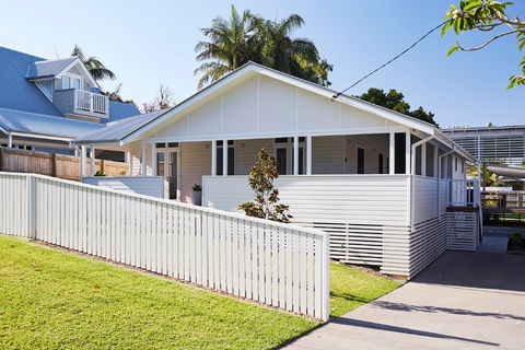 Belletide - Accommodation Gladstone 0