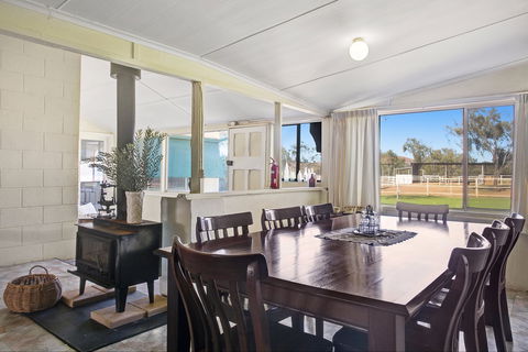 Hale River Homestead At Old Ambalindum - Accommodation Gladstone 1