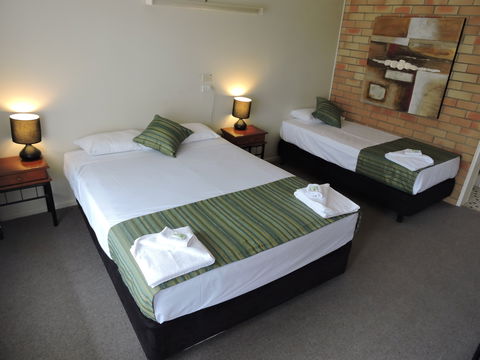 Hotel Motel 5 - Accommodation Gladstone 1