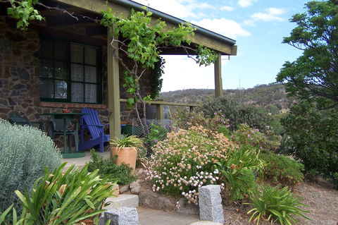 Nuggetty Cottage - Accommodation Gladstone 0