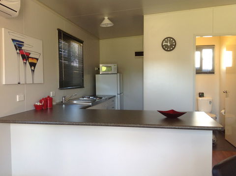 Sapphire City Caravan Park - Accommodation Gladstone 1