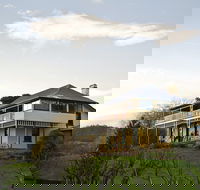 Stanton Farmhouse - Accommodation Gladstone