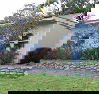 Stone Walls - Accommodation Gladstone