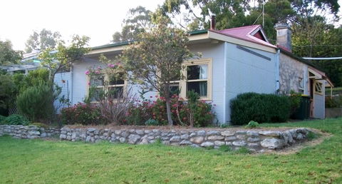 Stone Walls - Accommodation Gladstone 0