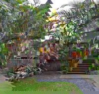 The Longhouse - Accommodation Gladstone