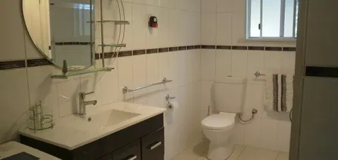 Aroundtu-It Eco Caravan Park - Accommodation Gladstone 3