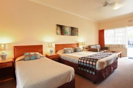 Byron Motor Lodge Motel - Accommodation Gladstone 1