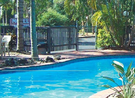 The Park Hotel Motel - Accommodation Gladstone 1