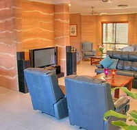 Gladstone Earth and Sea - Accommodation Gladstone