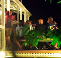 Blue Reef Backpackers - Accommodation Gladstone