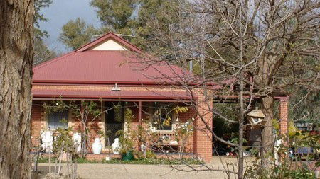 Albury Cottages - Accommodation Gladstone 1