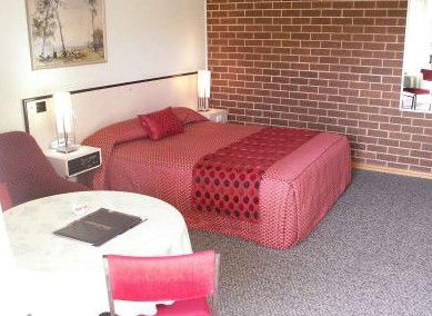 Westwood Motor Inn - Accommodation Gladstone 3