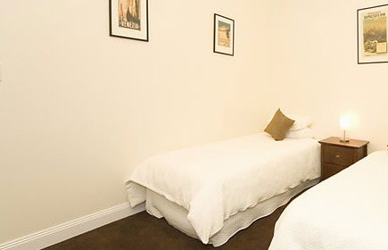 Executive Oasis Armidale Apartments - Accommodation Gladstone 2