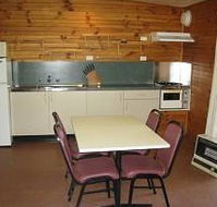 Anglers Reach Lakeside Village - Accommodation Gladstone