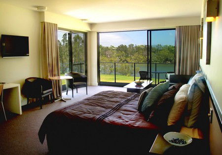 Macquarie Inn At Club Macquarie - Accommodation Gladstone 3