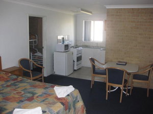The Jetty Resort - Accommodation Gladstone 3