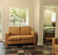 Mandalay Holiday Resort  Tourist Park - Accommodation Gladstone