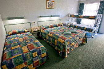 Stainsby On Marsh - Accommodation Gladstone 4