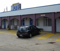 Abercrombie Motor Inn - Accommodation Gladstone 0