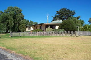 Monteve Cottage - Accommodation Gladstone 0